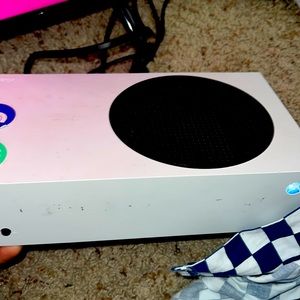 I had this Xbox for 1 month I just don’t want it any more